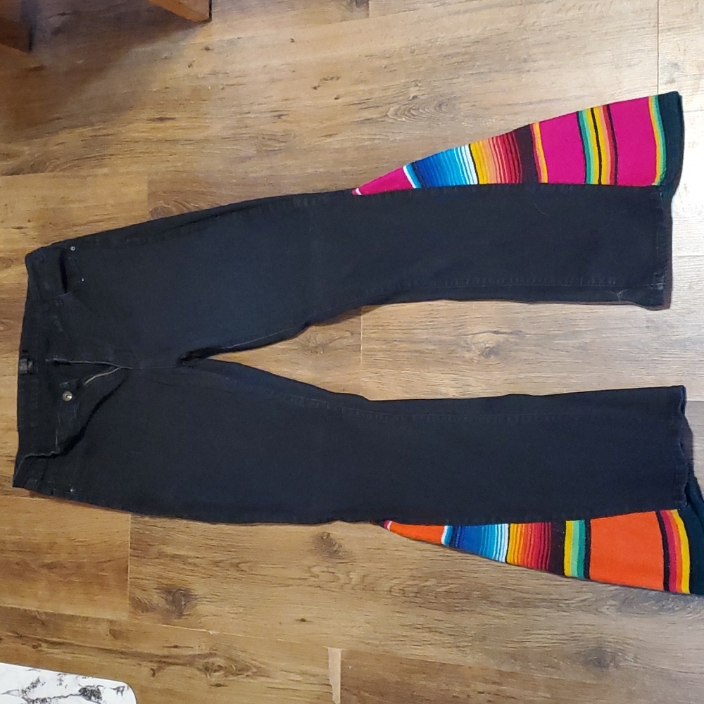 Black Bells with Serape